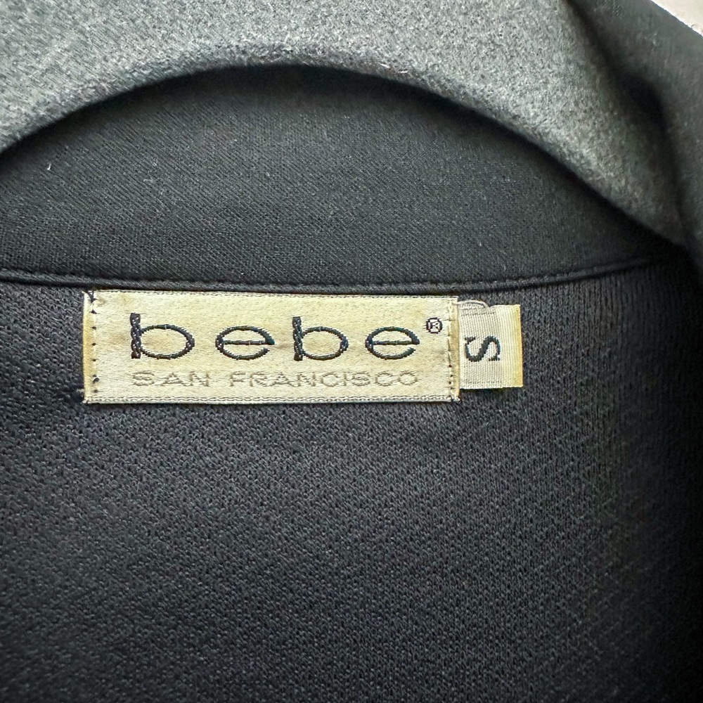 Bebe Vintage Y2K Black Collared Long Sleeve Zip Up Crop Top - Picture 2 of 4